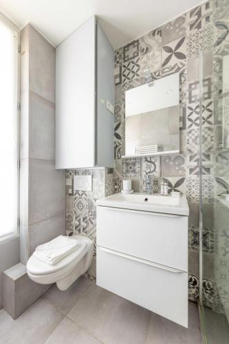 Charming studio - 2P - Ternes 17th - main image