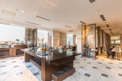 Restaurant, Hotel Lumbini Heritage in Lumbini