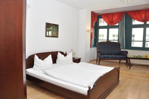 Altstadthotel Garni Schlundhaus & Rautenkranz - image 8