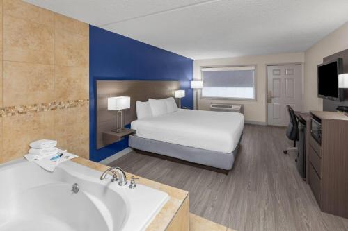 บริการและสิ่งอำนวยความสะดวก, Angel Inn Near IMAX, a Travelodge by Wyndham in แบรนสัน (MO)