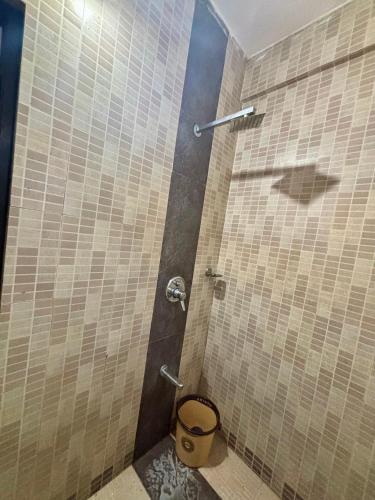 Shower, Sejal guesthouse in Calangute - North Goa