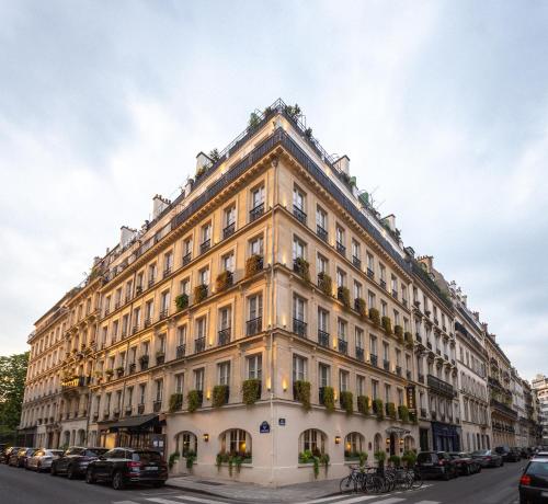 Bonsoir Madame, Parigi