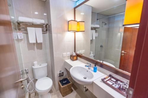 room detail thumbnail 2