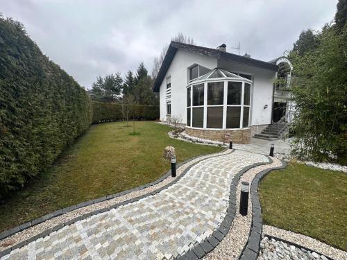 Dream House Prague East in Kamenice