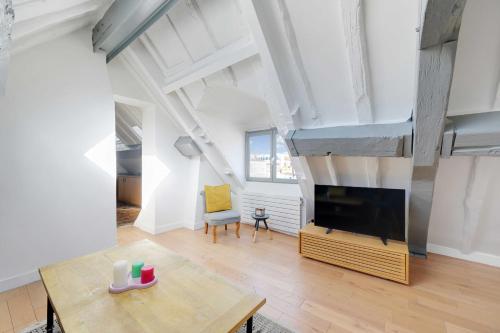 Bright 4P studio in the heart of Paris Marais Rivoli - main image