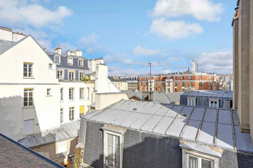 Bright 4P studio in the heart of Paris Marais Rivoli - image 8