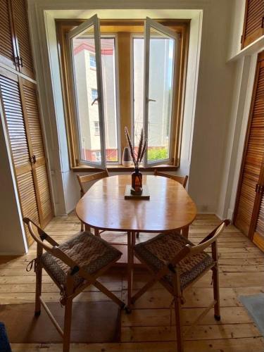 Lovely flat overlooking the Clyde in Gourock