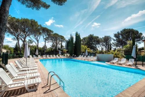 Uima-allas, Comfort Aparthotel Frejus La Tour de Mare in Frejus