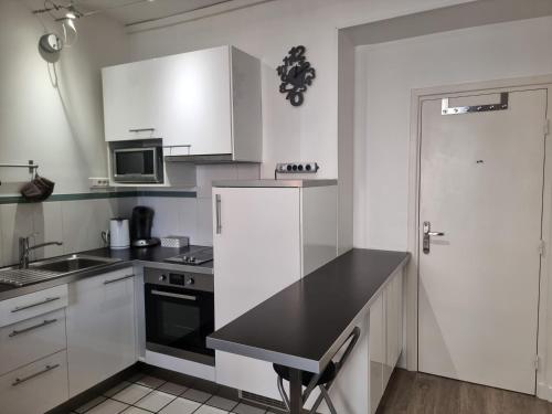 Instalaciones, EXIGEHOME-Beau T2 à 2 pas du Parc du Château de Versailles (EXIGEHOME-Beau T2 a 2 pas du Parc du Chateau de Versailles) in Versailles City Center