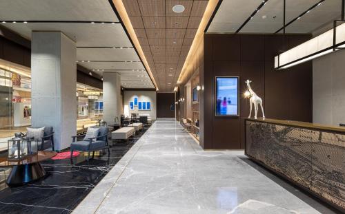 Restaurant, Golden Tulip Essential Pik2 Jakarta in PIK2