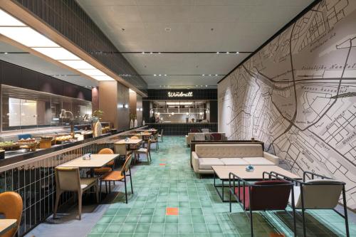 Restaurant, Golden Tulip Essential Pik2 Jakarta in PIK2