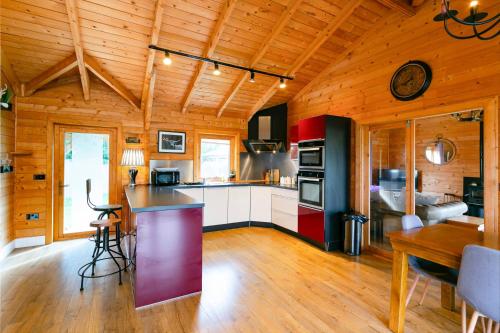 Beautiful 3-Bed Luxury Private Lodge in York in ชานเมืองยอร์ก