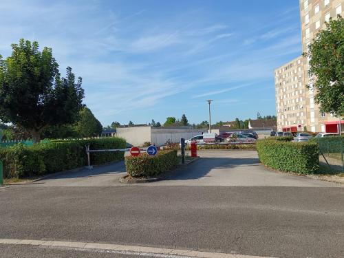 Leo Lagrange in Champforgeuil