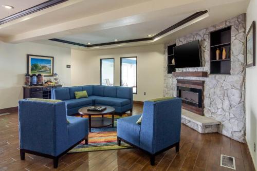 Comfort Inn Sterling - image 12