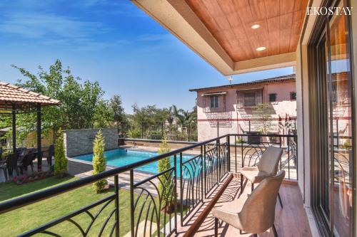 EKOSTAY Gold - Titanium Villa near Della Adventure