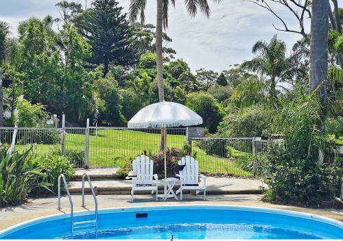 Garden, Mollymook Ocean View Motel - Welcoming Guests 18 Years and Older in Mollymook