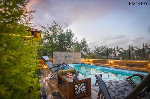 EKOSTAY Gold - Titanium Villa near Della Adventure