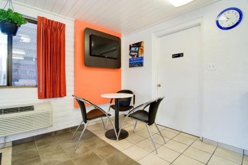 大堂, Motel 6 Eloy, AZ - Casa Grande in 埃洛伊