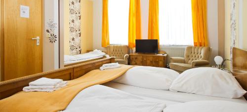 Hotel Neun 3/4 - image 13
