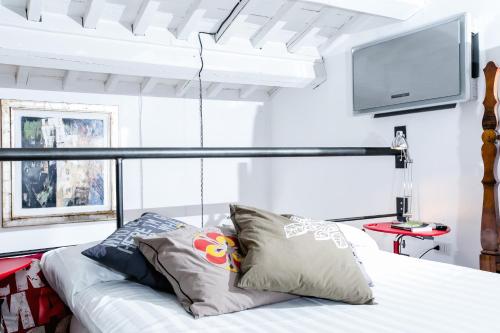 Trastevere Design Loft - My Extra Home - image 4