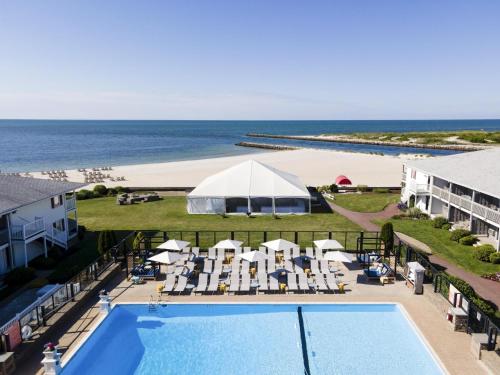 Red Jacket Beach Resort - main image