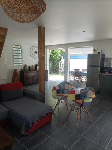 Maison 3 chambres avec piscine à 150 M de la plage (Maison 3 chambres avec piscine a 150 M de la plage) in Le Moule