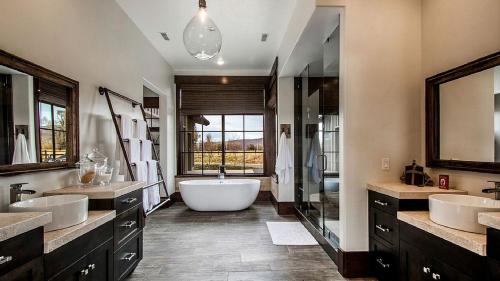 Impressive and Secluded Villa for Rent along the Glorious Uinta Mountains, Utah in Kamasa (UT)
