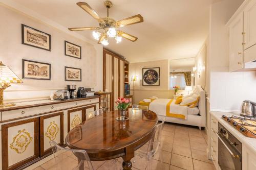 City Center Suite - In the elegant heart of Lecco, Lecco