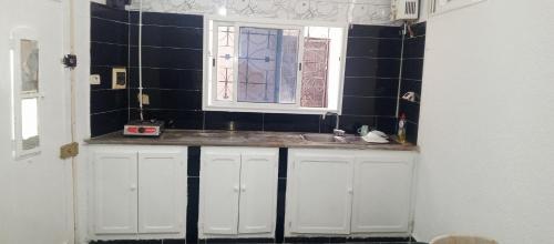 appartement meublé à tunis centre (appartement meuble a tunis centre) in 艾尔哈夫希亚