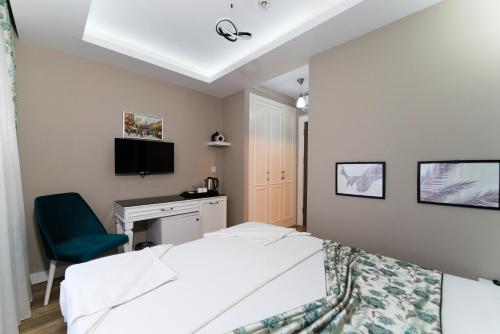 Microyal Hotel - image 2