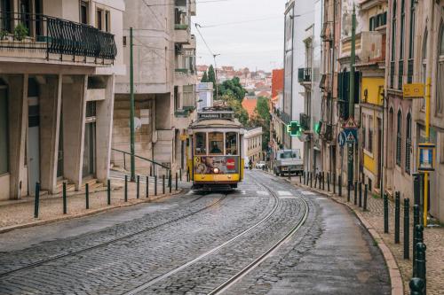 Lisbon Dreams Estrela TOP Suites - image 4