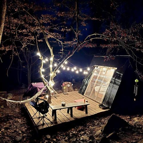 Remote Mountain A-Frame with BBQ Perfect for Nature Lovers in West Virginia – khách sạn tại Maccorkle