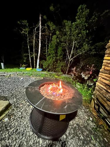 Cabaña con fogata BBQ y ríos cerro azul (Cabana con fogata BBQ y rios cerro azul) in Cerro Azul