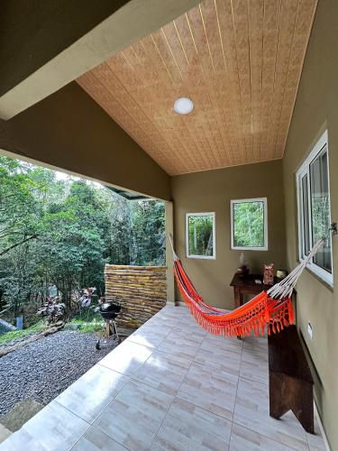 Cabaña con fogata BBQ y ríos cerro azul (Cabana con fogata BBQ y rios cerro azul) in Cerro Azul