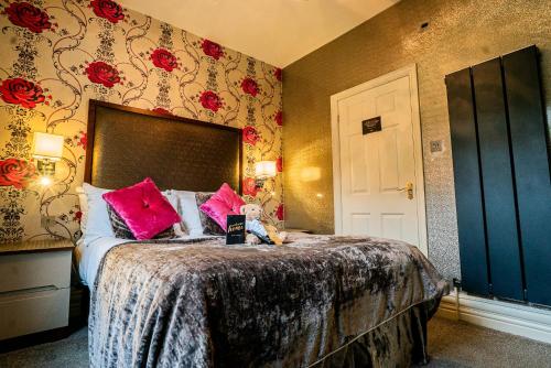 The Cranleigh Boutique - image 13