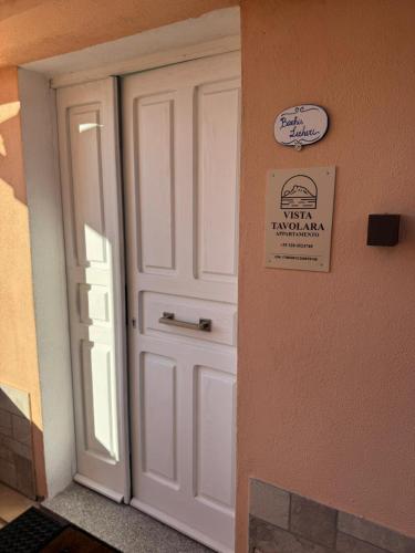 Vista Tavolara