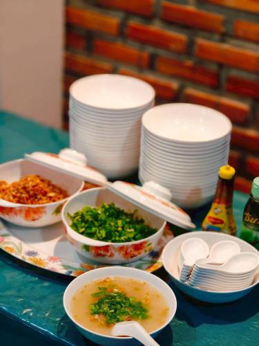 Food and beverages, KYP Hotel (โรงแรมขุนยูวเพลส) in Fang