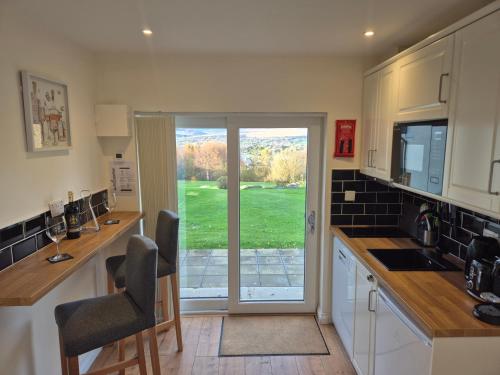 köök, 20m² 1 magamistuba, 1 privaatset vannituba Korter kohas Mucksna
 (Misty Bay) in Kenmare