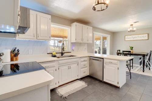 11 Mi to Maple Lake Family-Friendly Fertile Home in Crookston (MN)