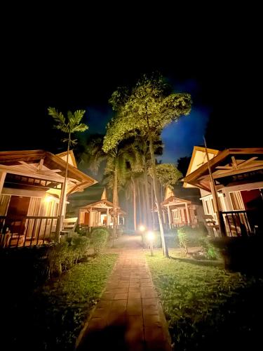 Lanta Palm Beach Resort in Koh Lanta