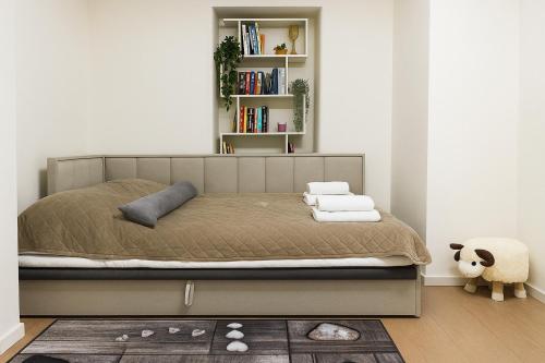 Spacious 2BR Retreat for Families & Friends near City Center, Bratislava (photo 8)
