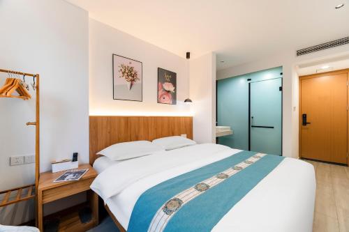1 double bed
