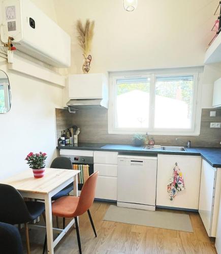 FLYHOME en mezzanine pour famille - 8 min à pied de Gare - Mi Disney & Paris (FLYHOME en mezzanine pour famille - 8 min a pied de Gare - Mi Disney & Paris) in Ноазиел