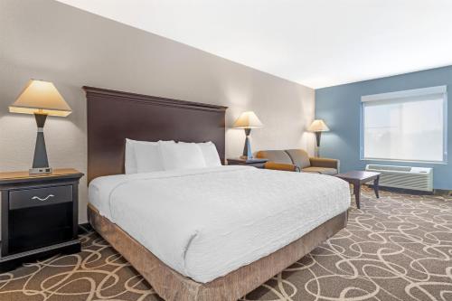 King Room with Communication Assistance