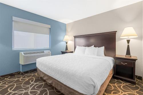 Best Western Plus Eau Claire Conference Center - image 7