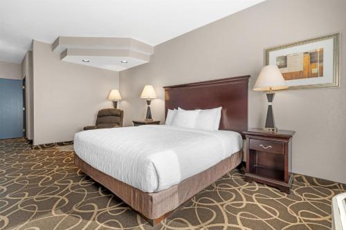 Best Western Plus Eau Claire Conference Center - image 14