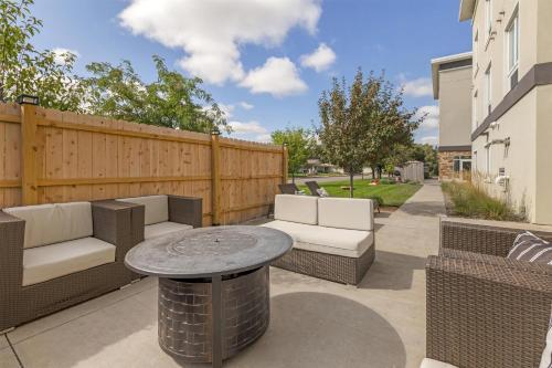 Best Western Plus Isanti - image 11