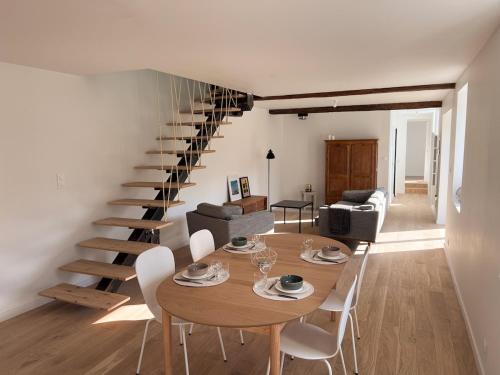 Longère de charme au vert