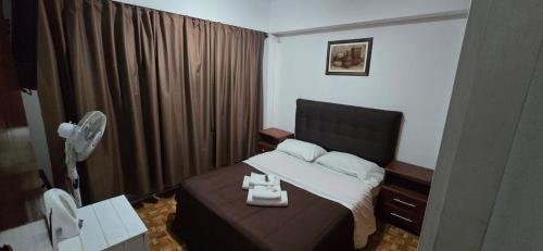 2 bedrooms, 6 beds