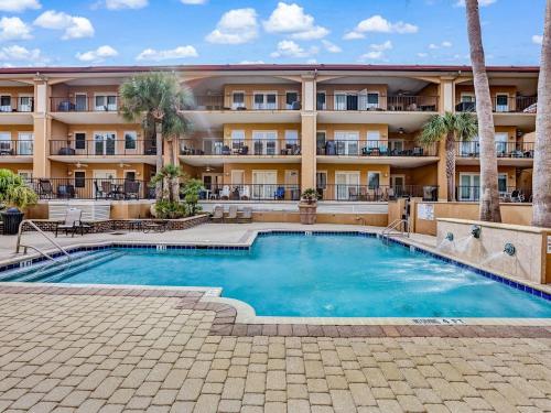 New Listing! Pool Views Steps to Beach Restaurants Shopping & More! - image 36